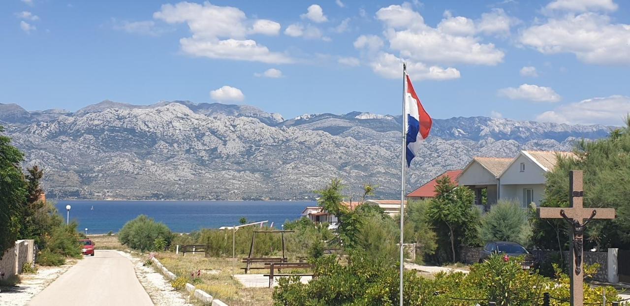 Apartments Stojanovic Ražanac エクステリア 写真